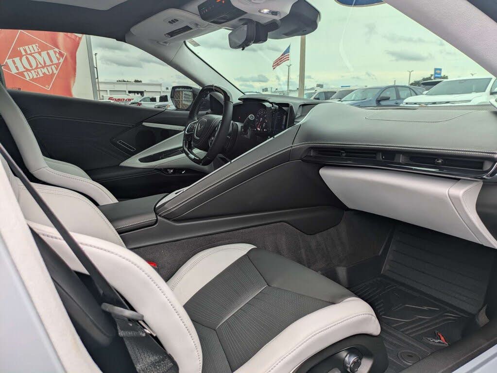 2024 Chevrolet Corvette Z06 3LZ Coupe RWD photo 4