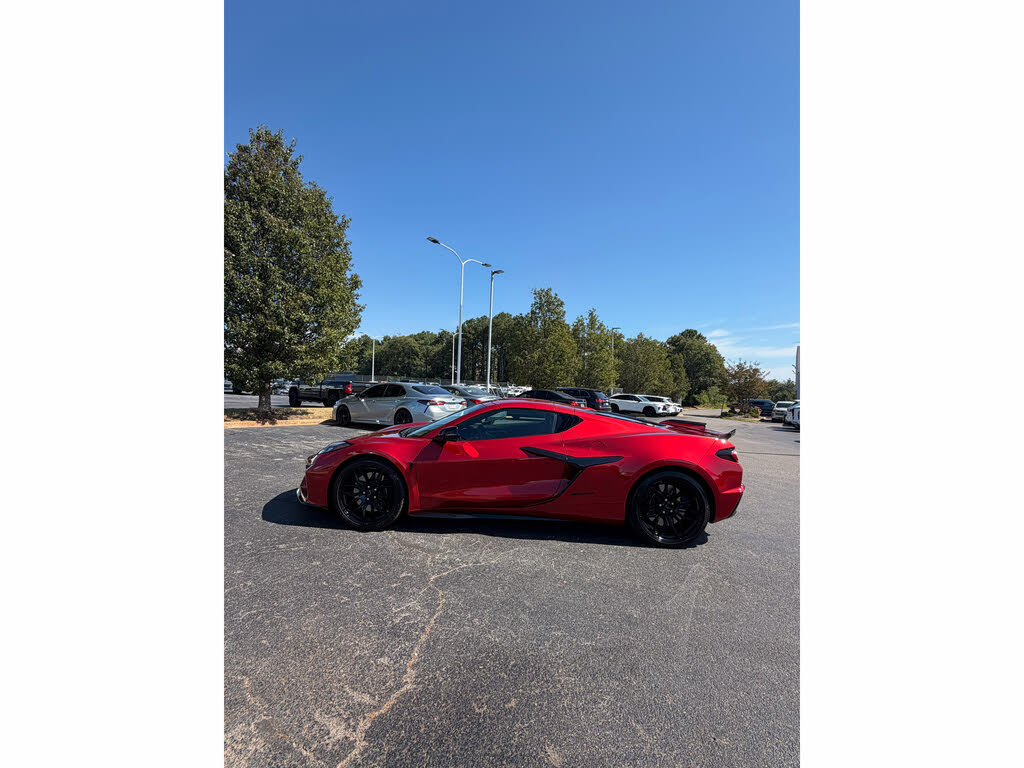 2026 Chevrolet Corvette Z06 1LZ Coupe RWD photo 5