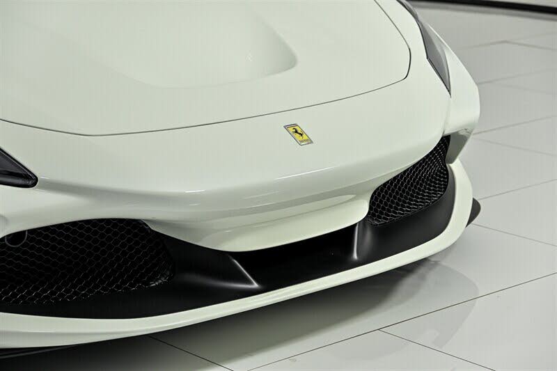 2022 Ferrari F8 Spider RWD photo 5