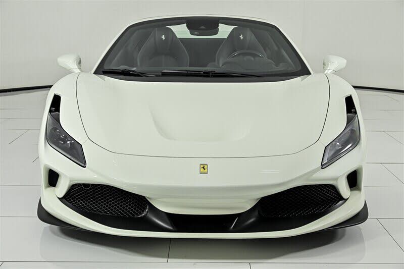 2022 Ferrari F8 Spider RWD photo 6