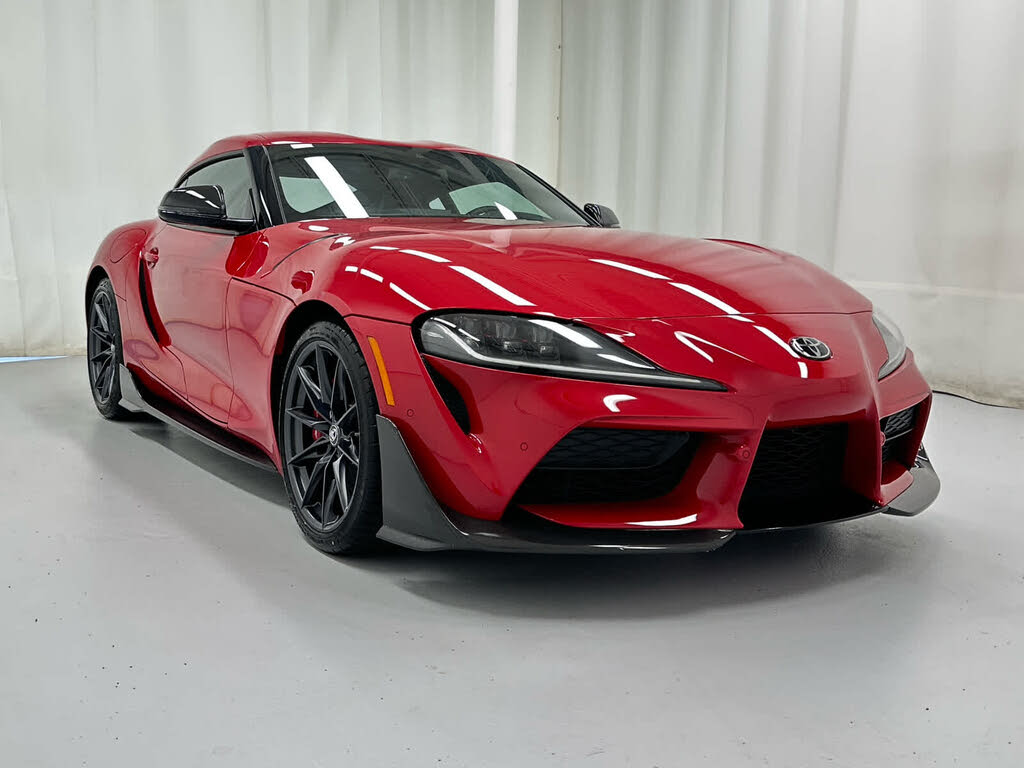 2026 Toyota Supra 3.0 Premium RWD photo 2 of 24