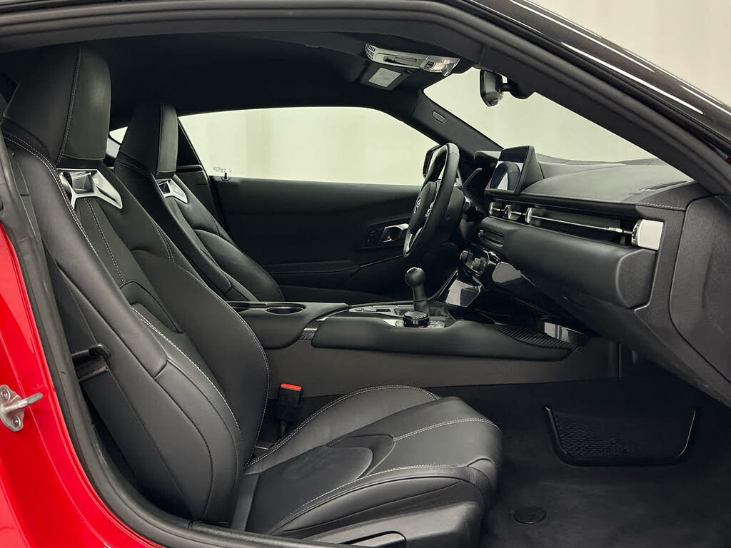 2026 Toyota Supra 3.0 Premium RWD photo 15 of 24