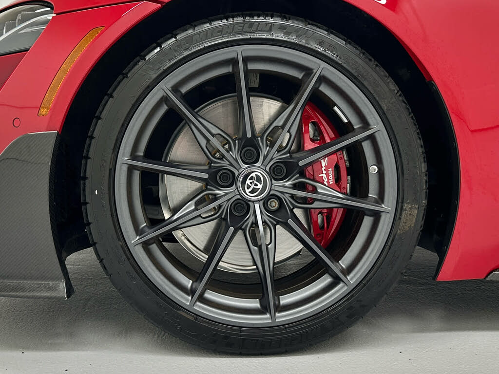 2026 Toyota Supra 3.0 Premium RWD photo 9 of 24