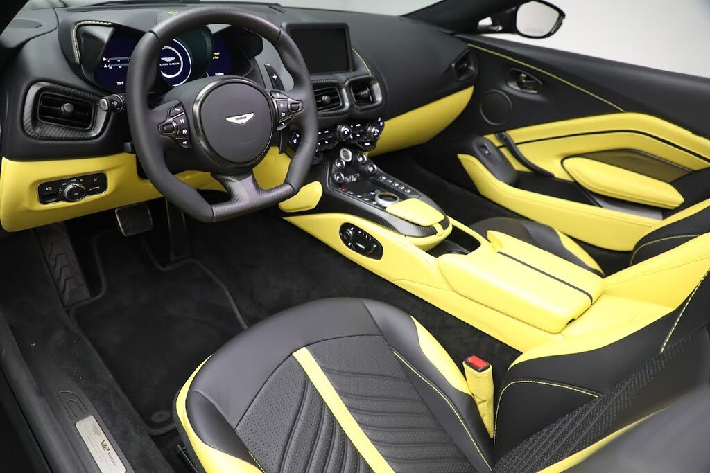 2023 Aston Martin Vantage V12 Convertible RWD photo 19