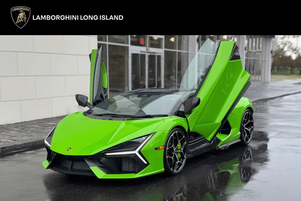 2025 Lamborghini Revuelto AWD