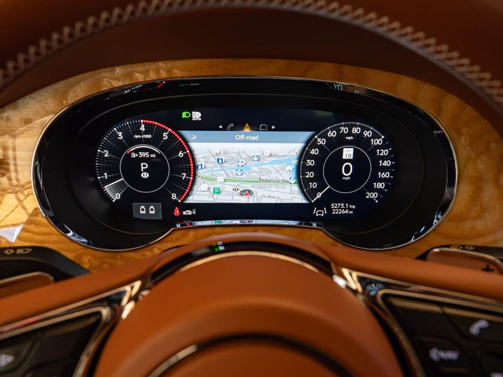2024 Bentley Bentayga Azure V8 AWD photo 13