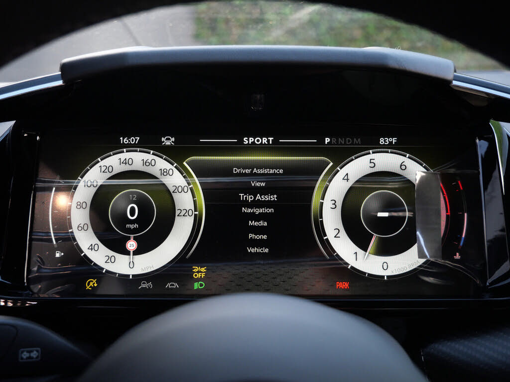 2026 Aston Martin Vantage S Coupe RWD photo 6