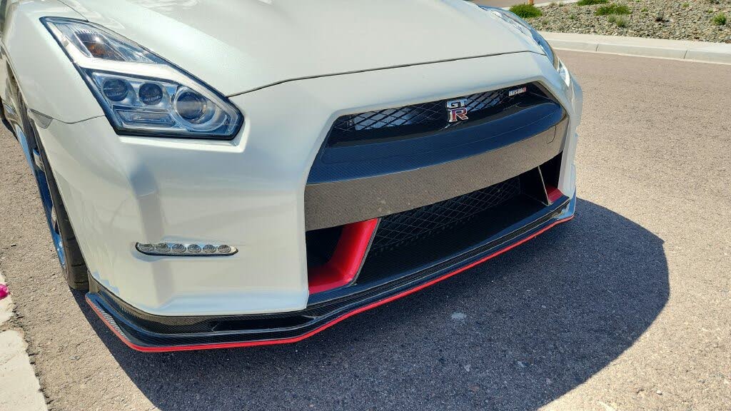 2015 Nissan GT-R NISMO photo 14
