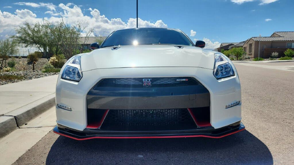 2015 Nissan GT-R NISMO photo 10