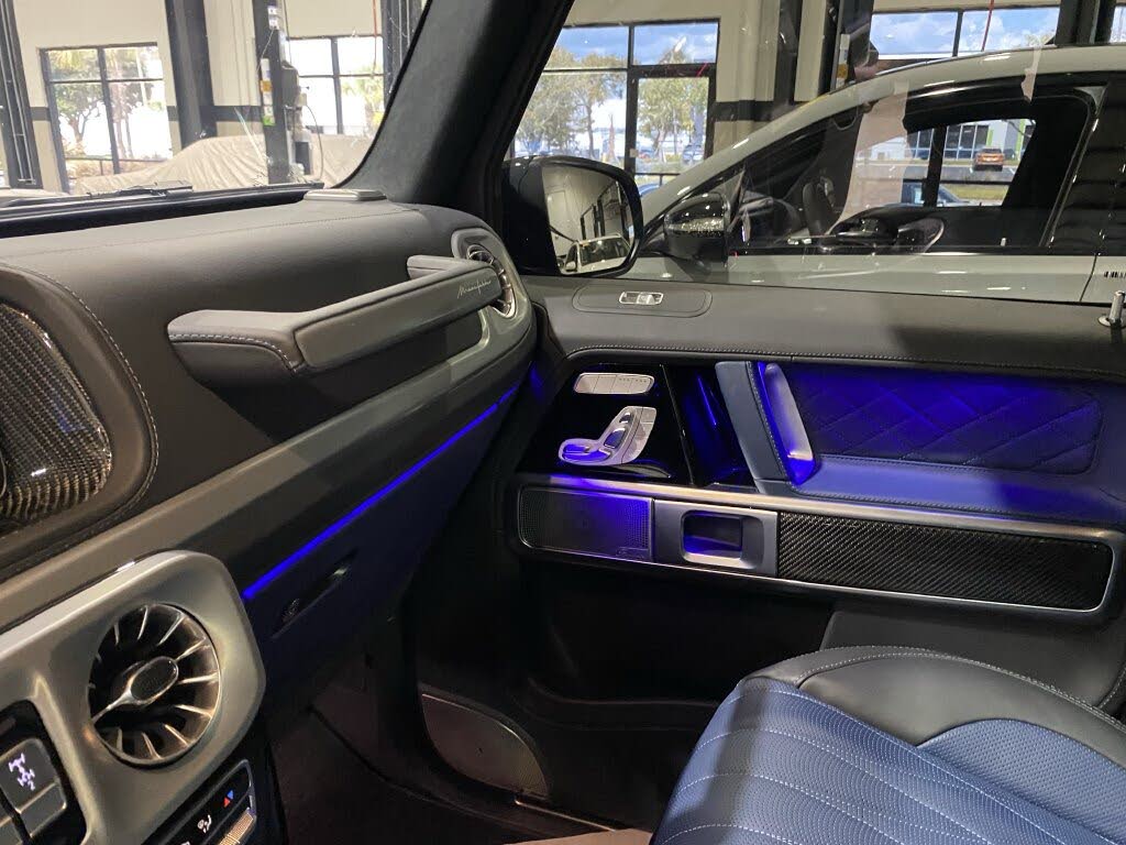 2024 Mercedes-Benz G-Class AMG G 63 4MATIC photo 4 of 24