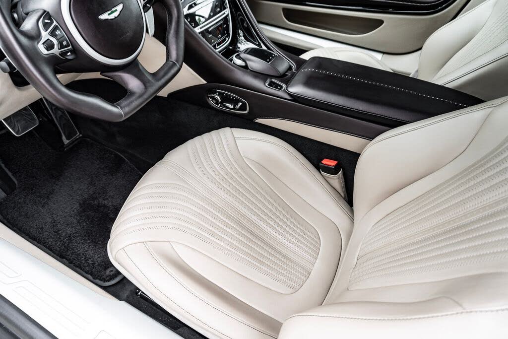 2023 Aston Martin DB11 V8 Coupe RWD photo 13