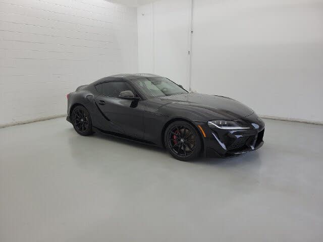 2024 Toyota Supra 3.0 Premium RWD photo 3 of 24