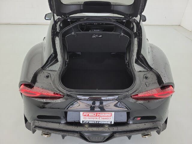 2024 Toyota Supra 3.0 Premium RWD photo 9 of 24