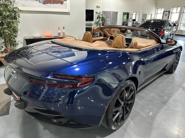 2019 Aston Martin DB11 V8 Volante Convertible RWD photo 2
