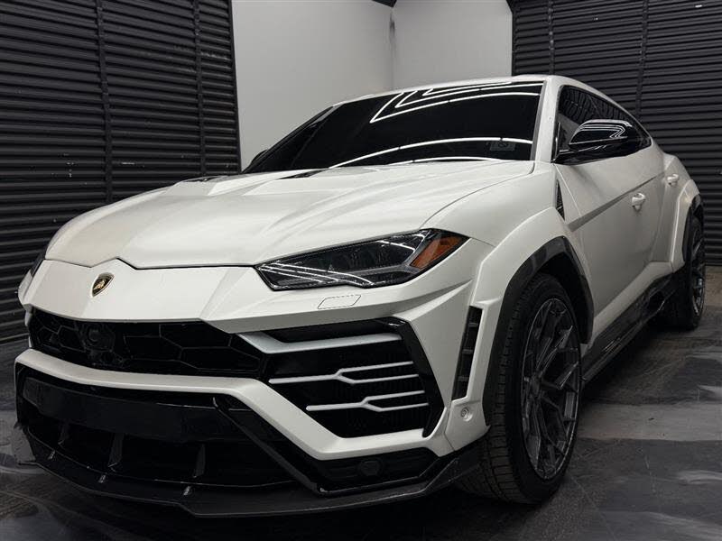 2019 Lamborghini Urus 4WD