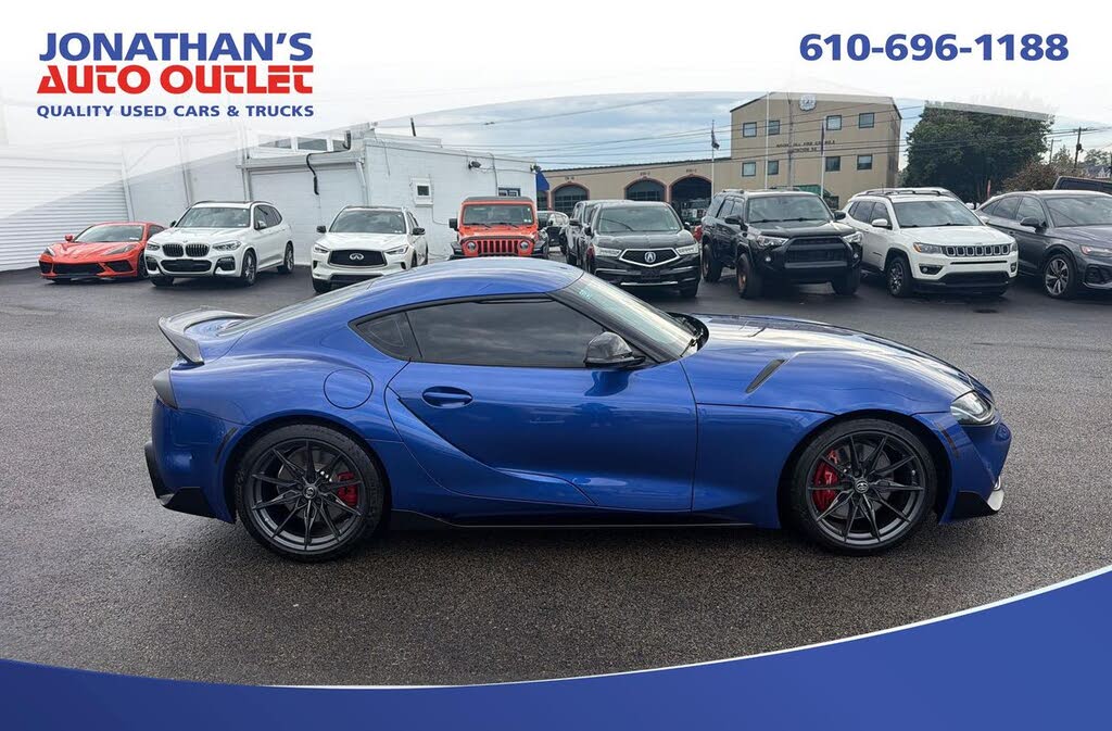2026 Toyota Supra 3.0 Premium RWD photo 4 of 24