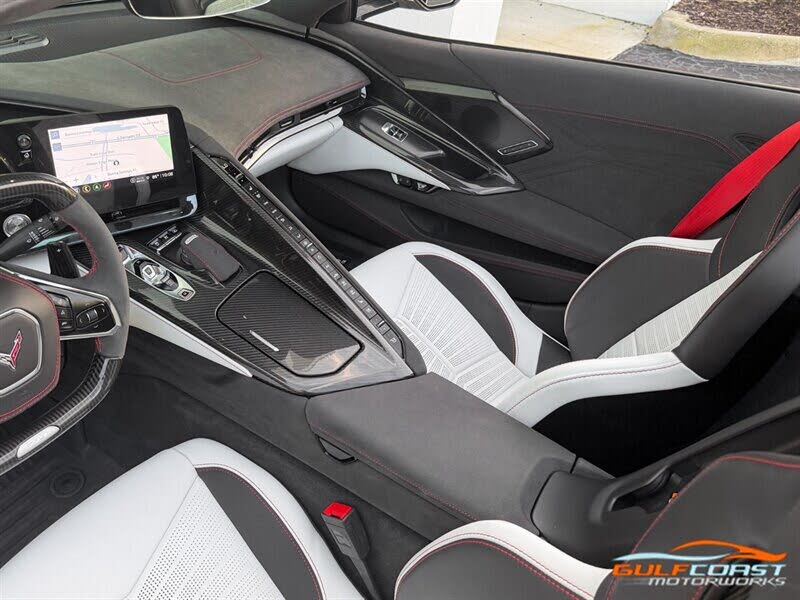 2023 Chevrolet Corvette Z06 3LZ Convertible RWD photo 13