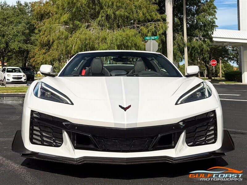 2023 Chevrolet Corvette Z06 3LZ Convertible RWD photo 6