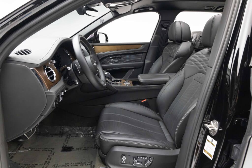 2023 Bentley Bentayga EWB Azure First Edition V8 AWD photo 22