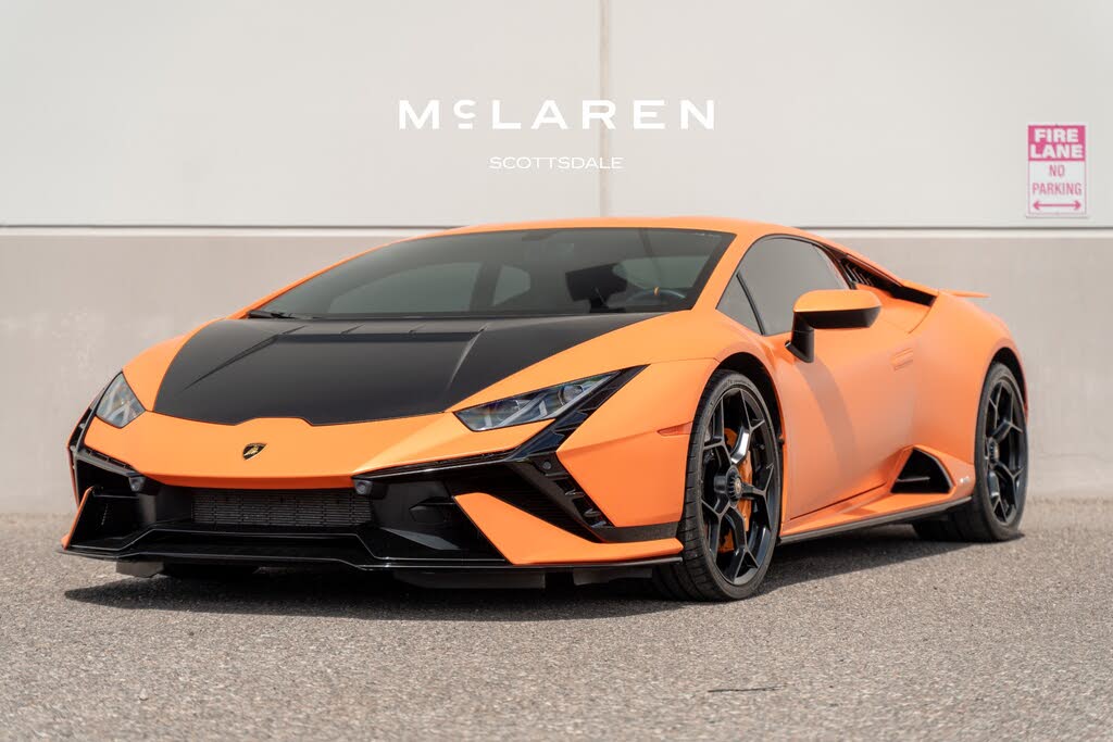 2024 Lamborghini Huracan Tecnica Coupe RWD photo 3 of 24