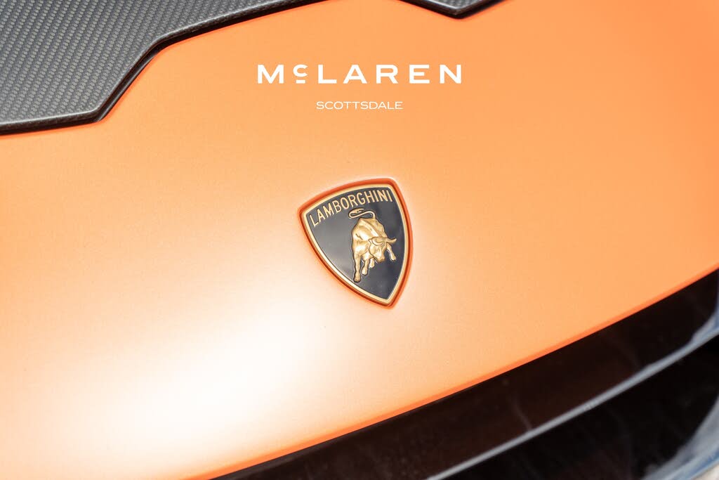 2024 Lamborghini Huracan Tecnica Coupe RWD photo 21 of 24