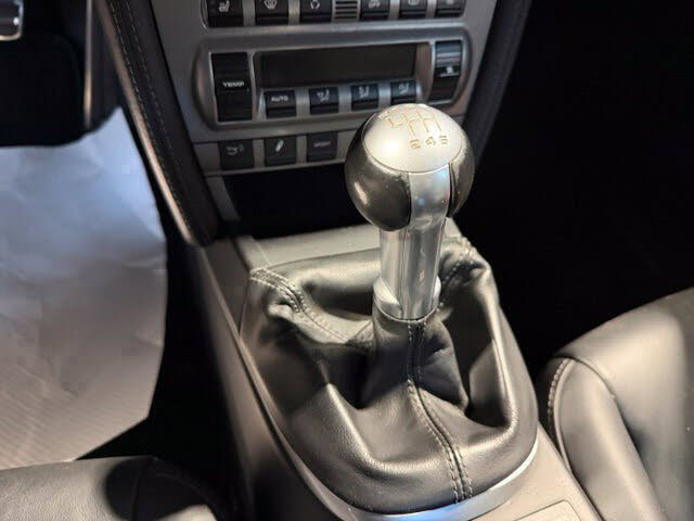 2007 Porsche 911 Turbo Coupe AWD photo 17 of 21