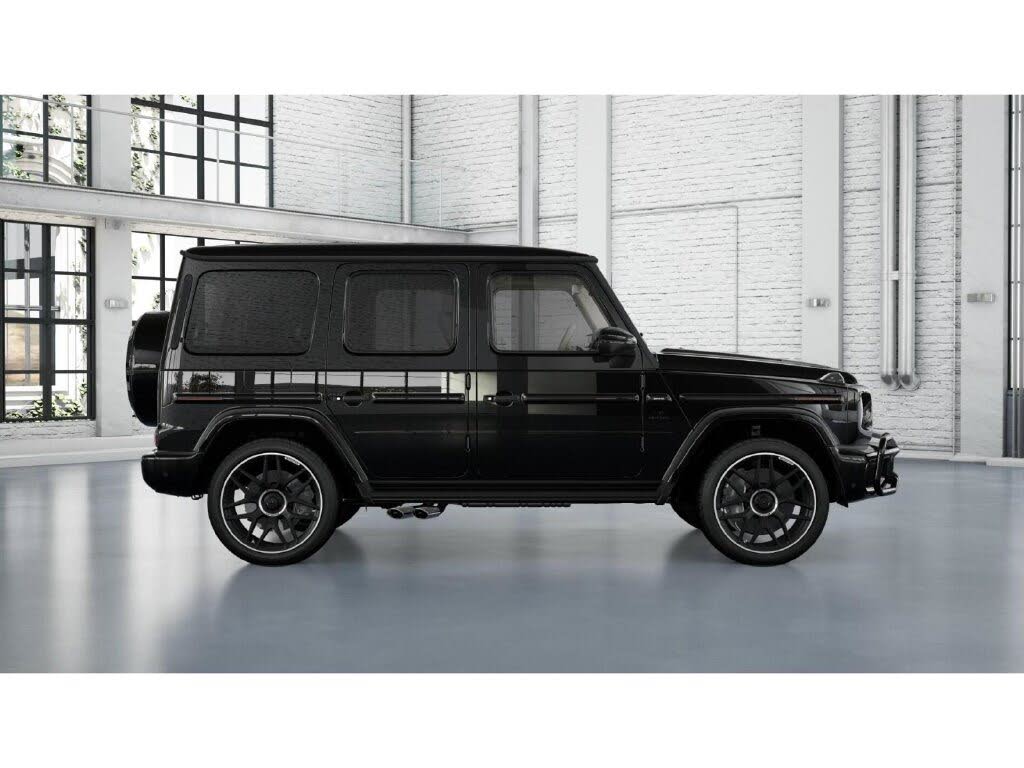 2027 Mercedes-Benz G-Class AMG G 63 4MATIC photo 2
