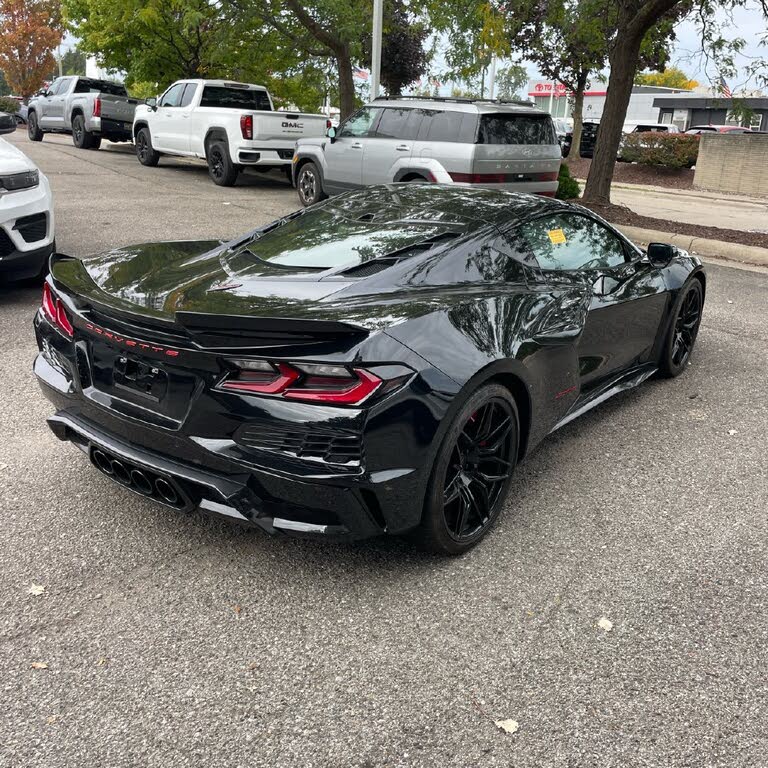 2024 Chevrolet Corvette Z06 1LZ Coupe RWD photo 4