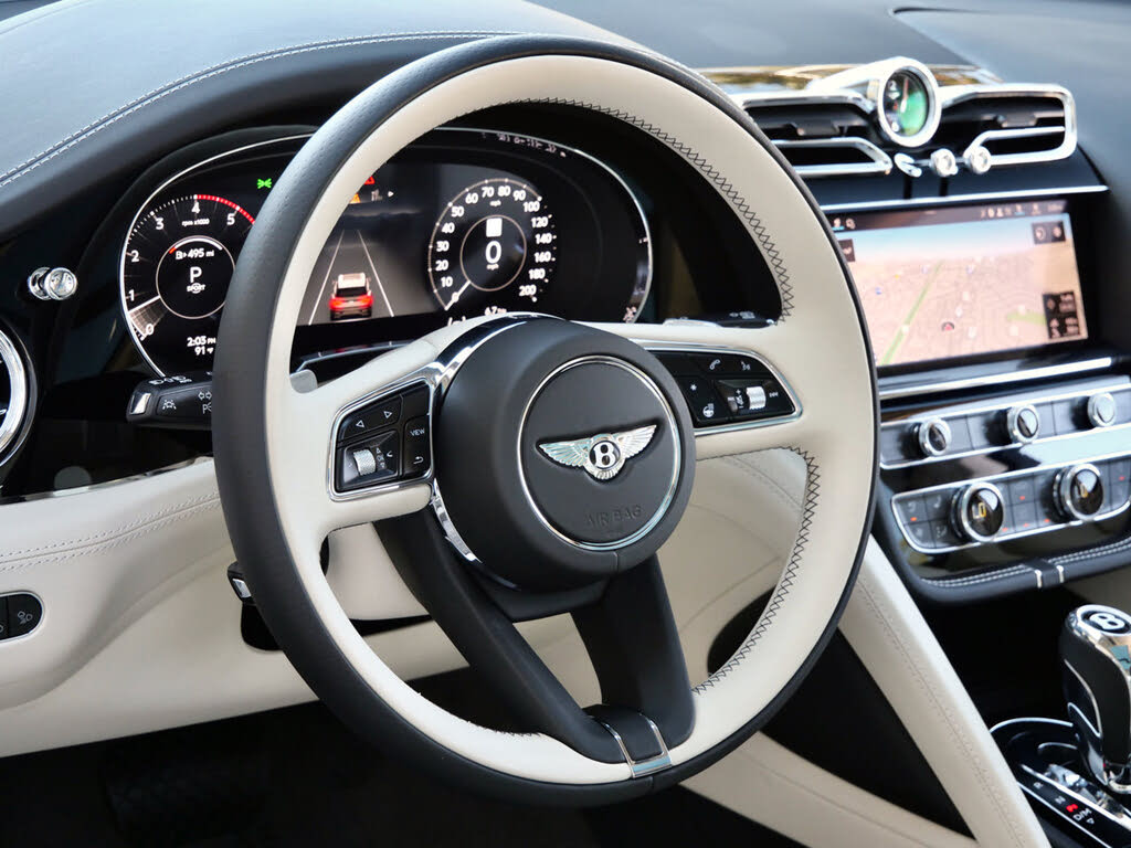 2026 Bentley Bentayga V8 AWD photo 13