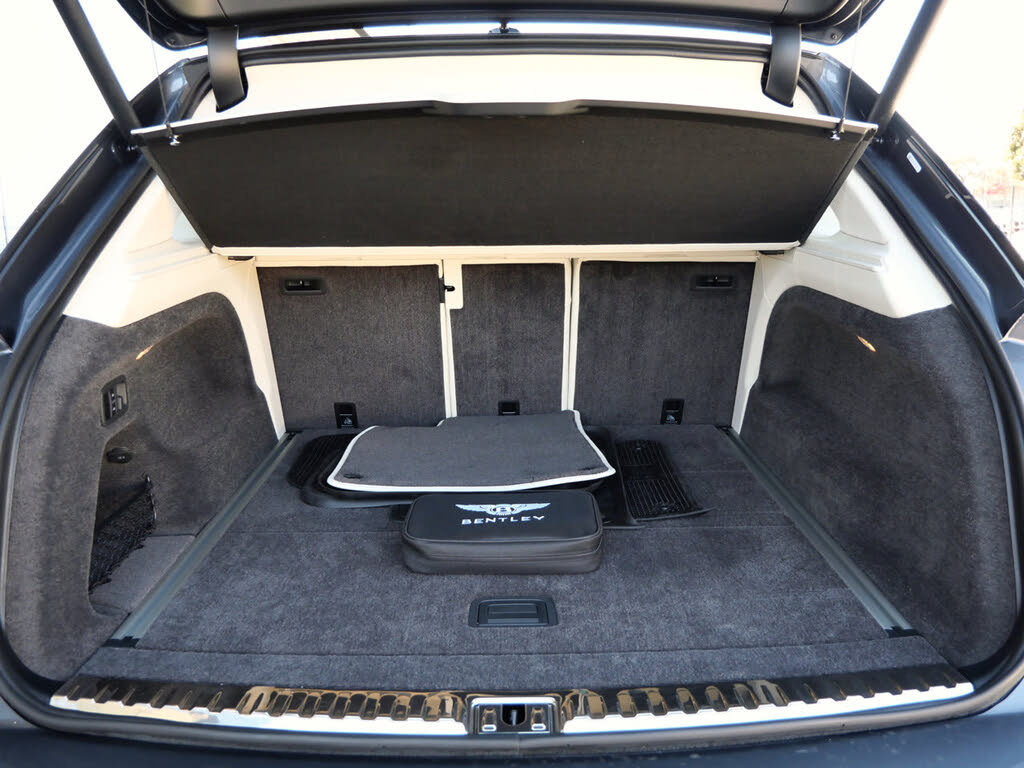2026 Bentley Bentayga V8 AWD photo 22