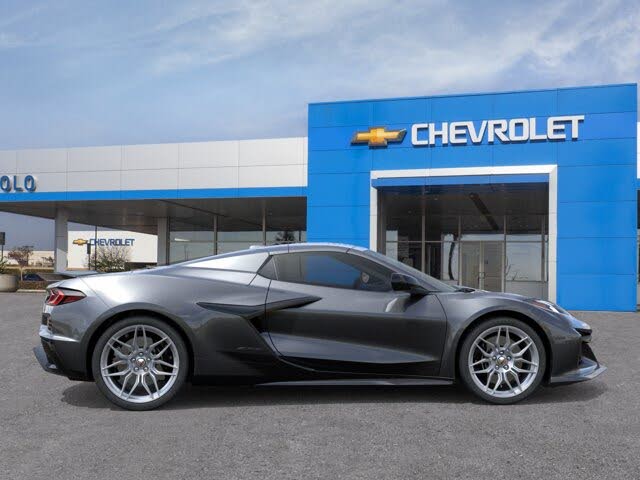 2027 Chevrolet Corvette Z06 3LZ Convertible RWD photo 5 of 24