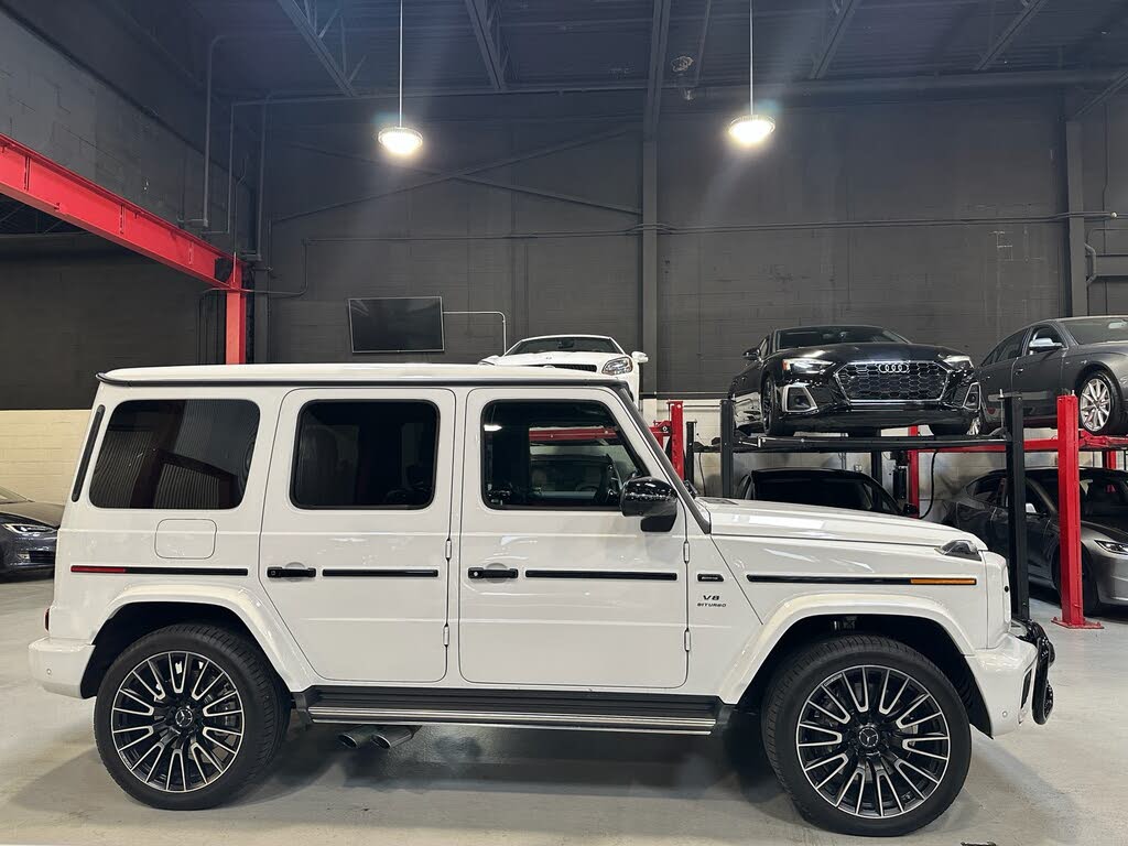 2025 Mercedes-Benz G-Class AMG G 63 4MATIC photo 12 of 24