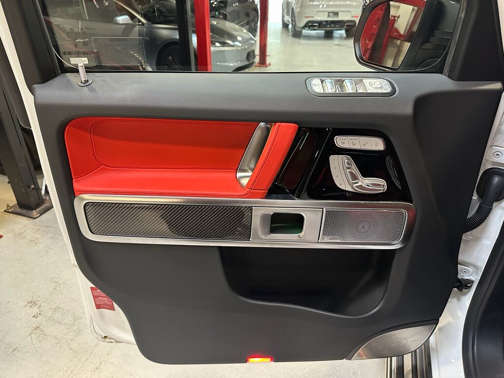 2025 Mercedes-Benz G-Class AMG G 63 4MATIC photo 15 of 24