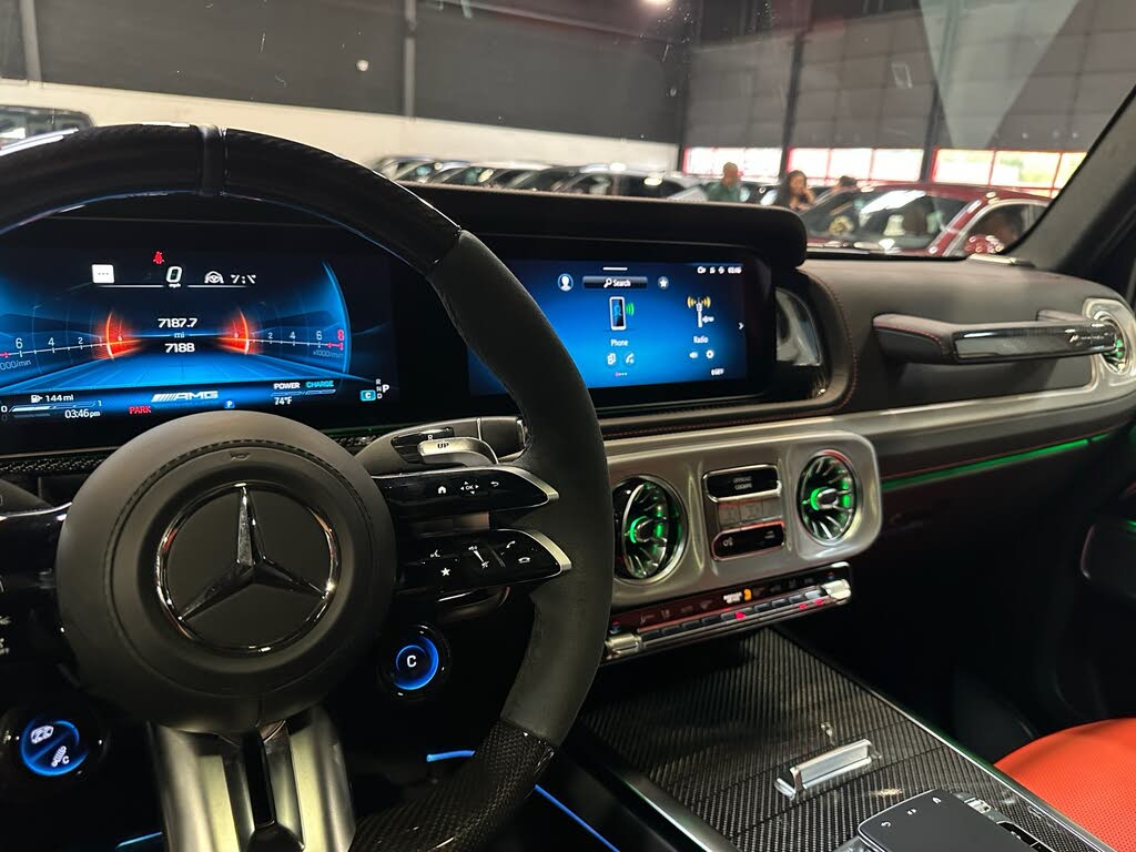 2025 Mercedes-Benz G-Class AMG G 63 4MATIC photo 22 of 24