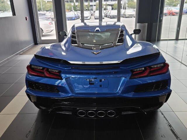 2024 Chevrolet Corvette Z06 1LZ Coupe RWD photo 3