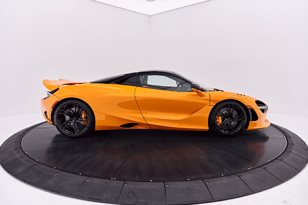 2025 McLaren 750S Spider RWD photo 19 of 24