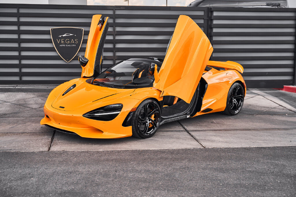 2025 McLaren 750S Spider RWD photo 6 of 24
