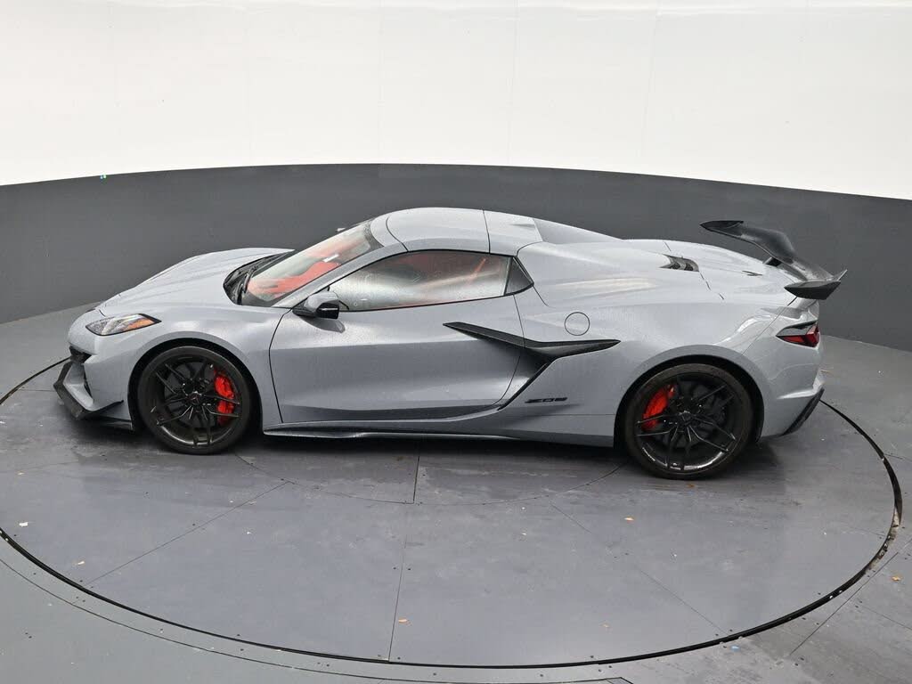 2025 Chevrolet Corvette Z06 3LZ Convertible RWD photo 12