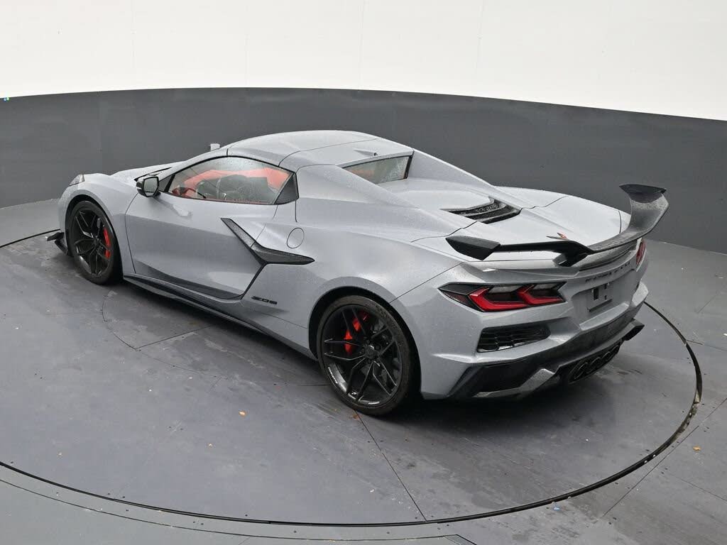 2025 Chevrolet Corvette Z06 3LZ Convertible RWD photo 13