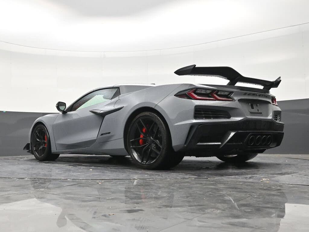 2025 Chevrolet Corvette Z06 3LZ Convertible RWD photo 21