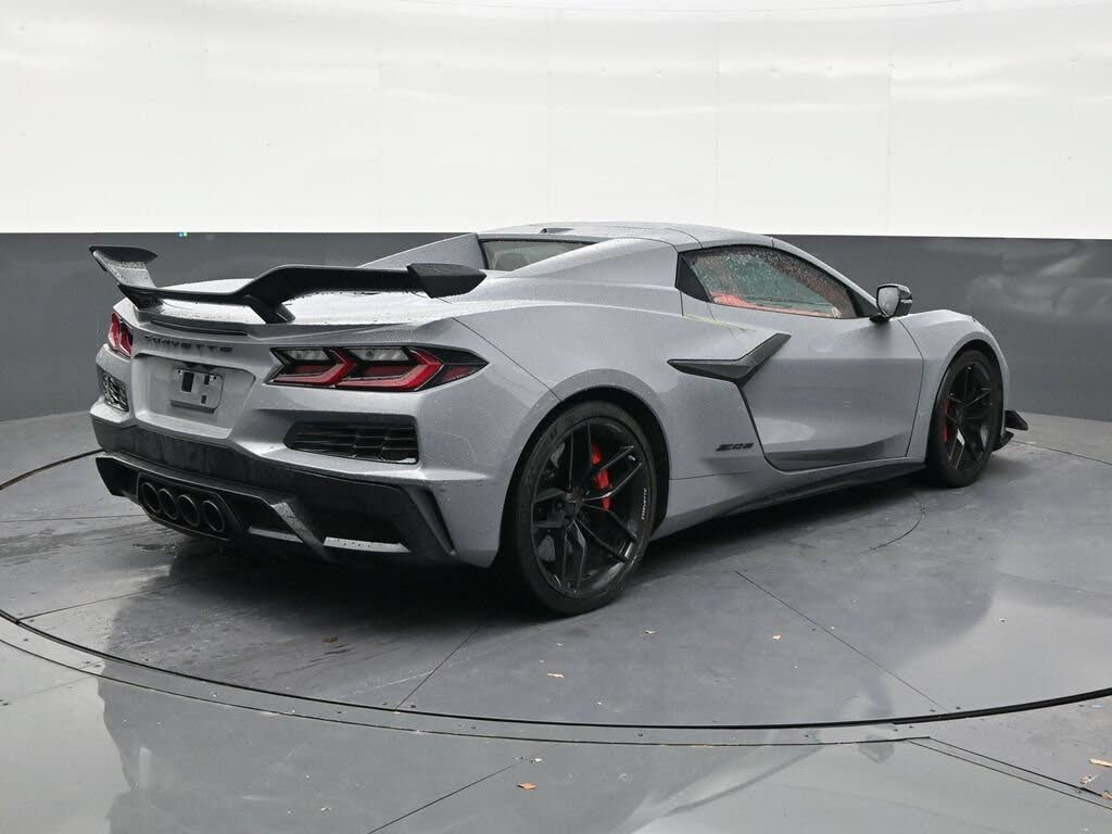 2025 Chevrolet Corvette Z06 3LZ Convertible RWD photo 5