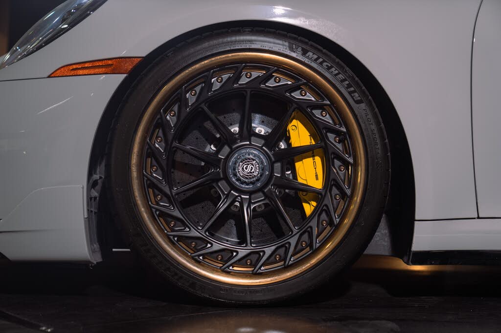 2021 Porsche 911 Turbo Coupe AWD photo 14 of 24