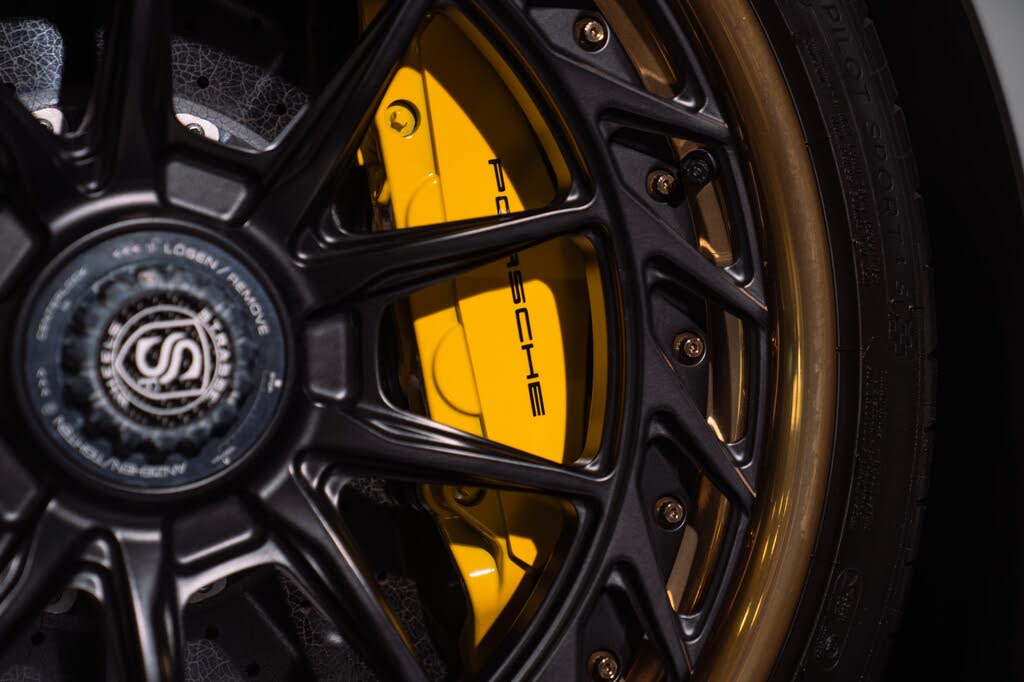 2021 Porsche 911 Turbo Coupe AWD photo 15 of 24