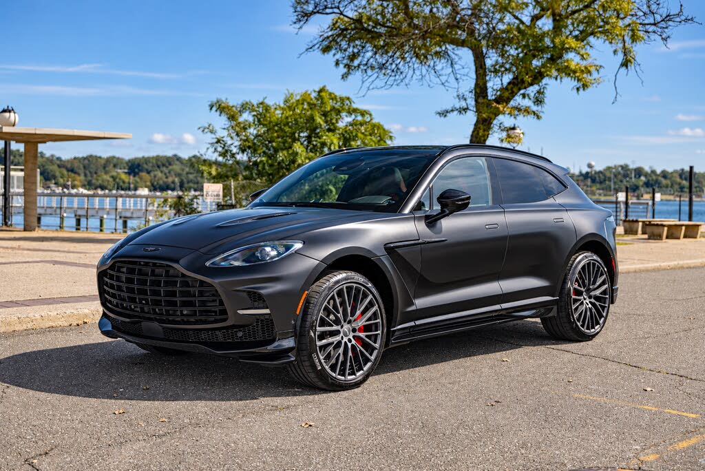 2025 Aston Martin DBX 707 AWD