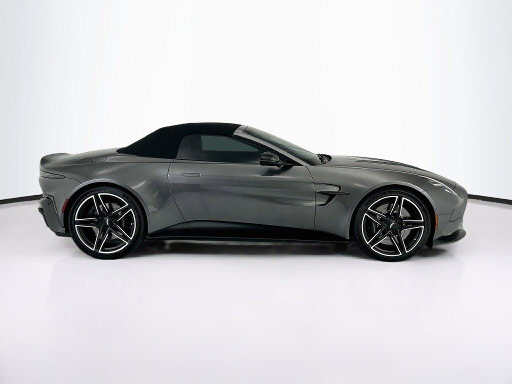 2026 Aston Martin Vantage Roadster RWD photo 12
