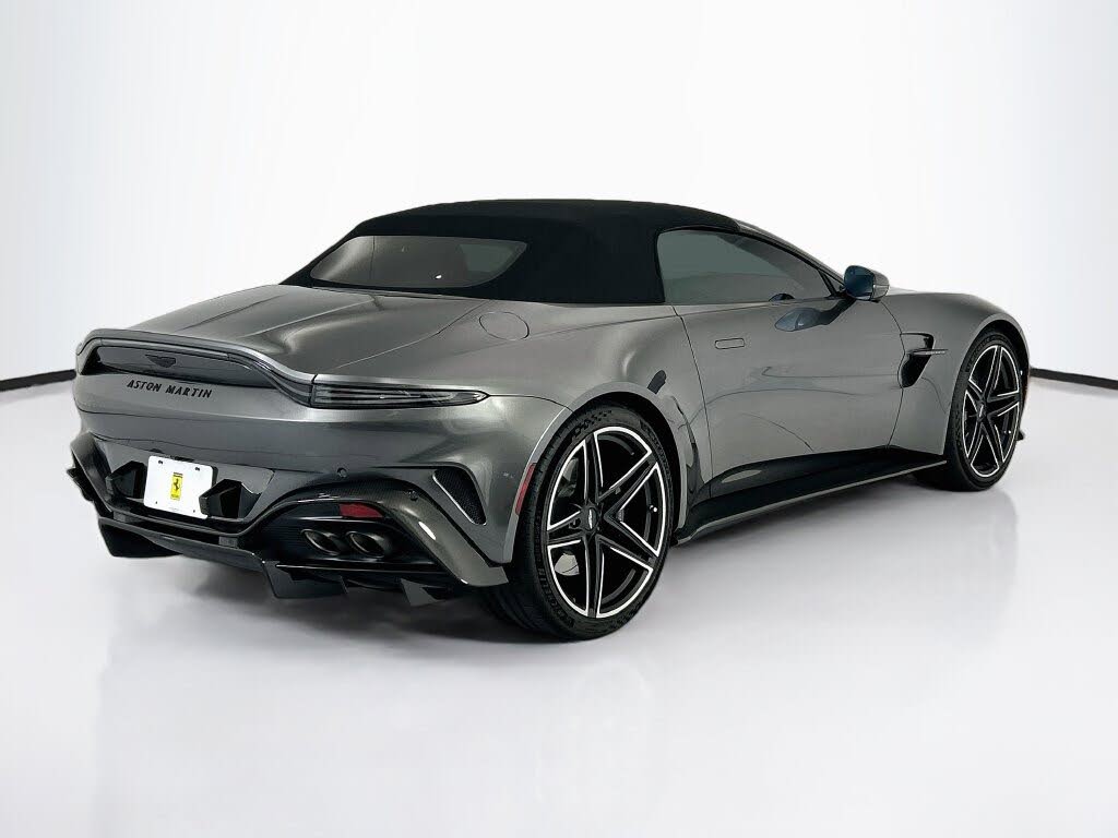 2026 Aston Martin Vantage Roadster RWD photo 13