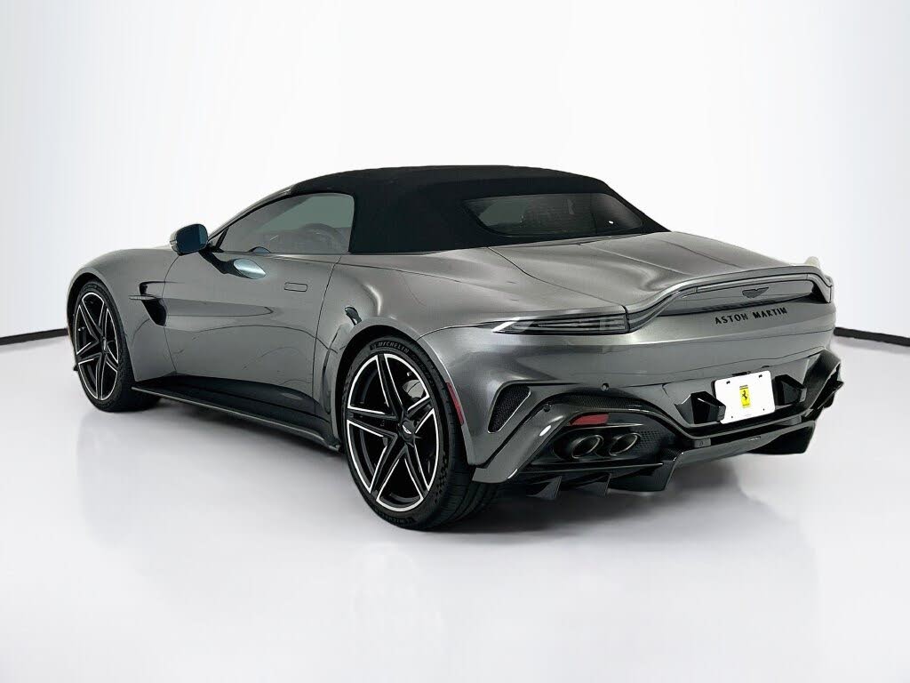2026 Aston Martin Vantage Roadster RWD photo 15