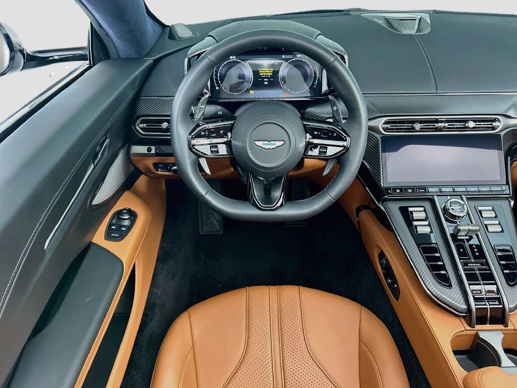 2026 Aston Martin Vantage Roadster RWD photo 18