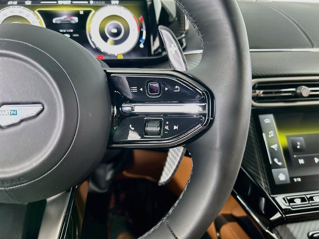 2026 Aston Martin Vantage Roadster RWD photo 20