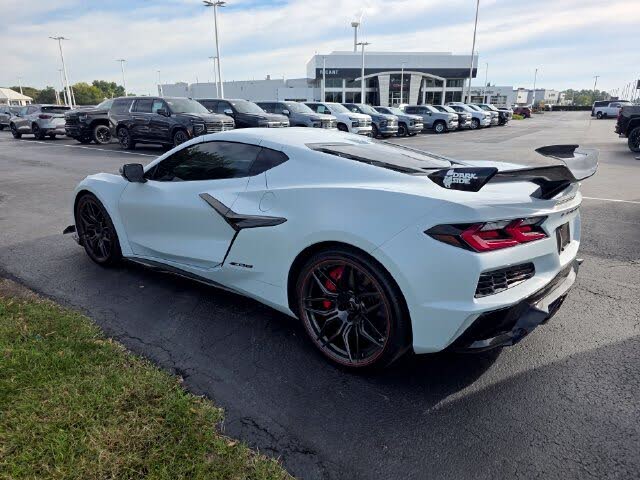 2023 Chevrolet Corvette Z06 2LZ Coupe RWD photo 4